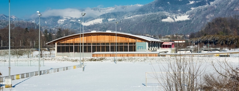 Eishalle im Sport- und Freizeitpark